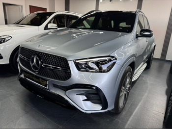 مرسيدس - بنز  جي ال اي  450  2024  اوتوماتيك  21,000 كم  6 سلندر  دفع رباعي  اس يو في  فضي  تحت الضمان
