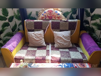 الأرائك والكنب والكراسي كنبة بثلاث مقاعد - مزيج القطن \ القطن - أصفر