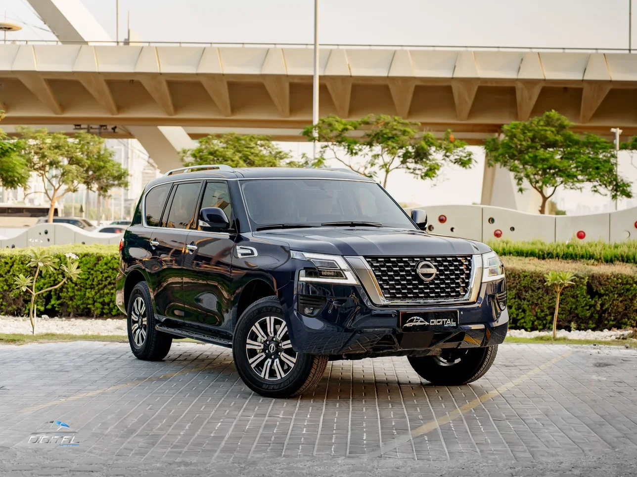 Nissan  Patrol  SE  2023  Automatic  13,000 Km  6 Cylinder  Four Wheel Drive (4WD)  SUV  Dark Blue  With Warranty