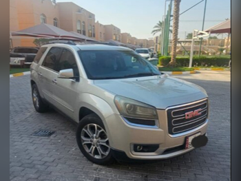 GMC  Acadia  SLT  2014  Automatic  195,000 Km  8 Cylinder  Four Wheel Drive (4WD)  SUV  Beige