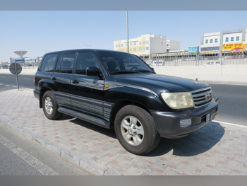 تويوتا  لاند كروزر  جي اكس ار  2007  اوتوماتيك  613,000 كم  8 سلندر  دفع رباعي  اس يو في  أسود
