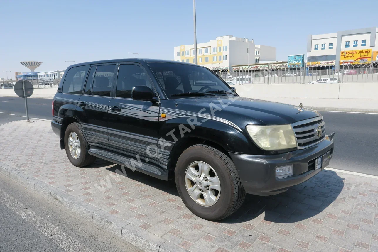 Toyota  Land Cruiser  GXR  2007  Automatic  613,000 Km  8 Cylinder  Four Wheel Drive (4WD)  SUV  Black