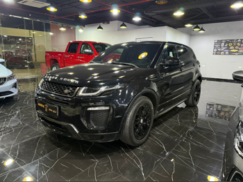 Land Rover  Evoque  2017  Automatic  126,000 Km  4 Cylinder  Four Wheel Drive (4WD)  SUV  Black