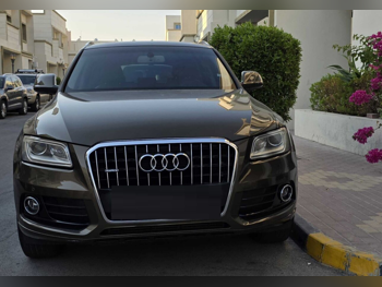 اودي كيو 5 40 TFSI Quattro 2015 اوتوماتيك 92,500 كم 4 سلندر دفع كلي مستمر اس يو في بني