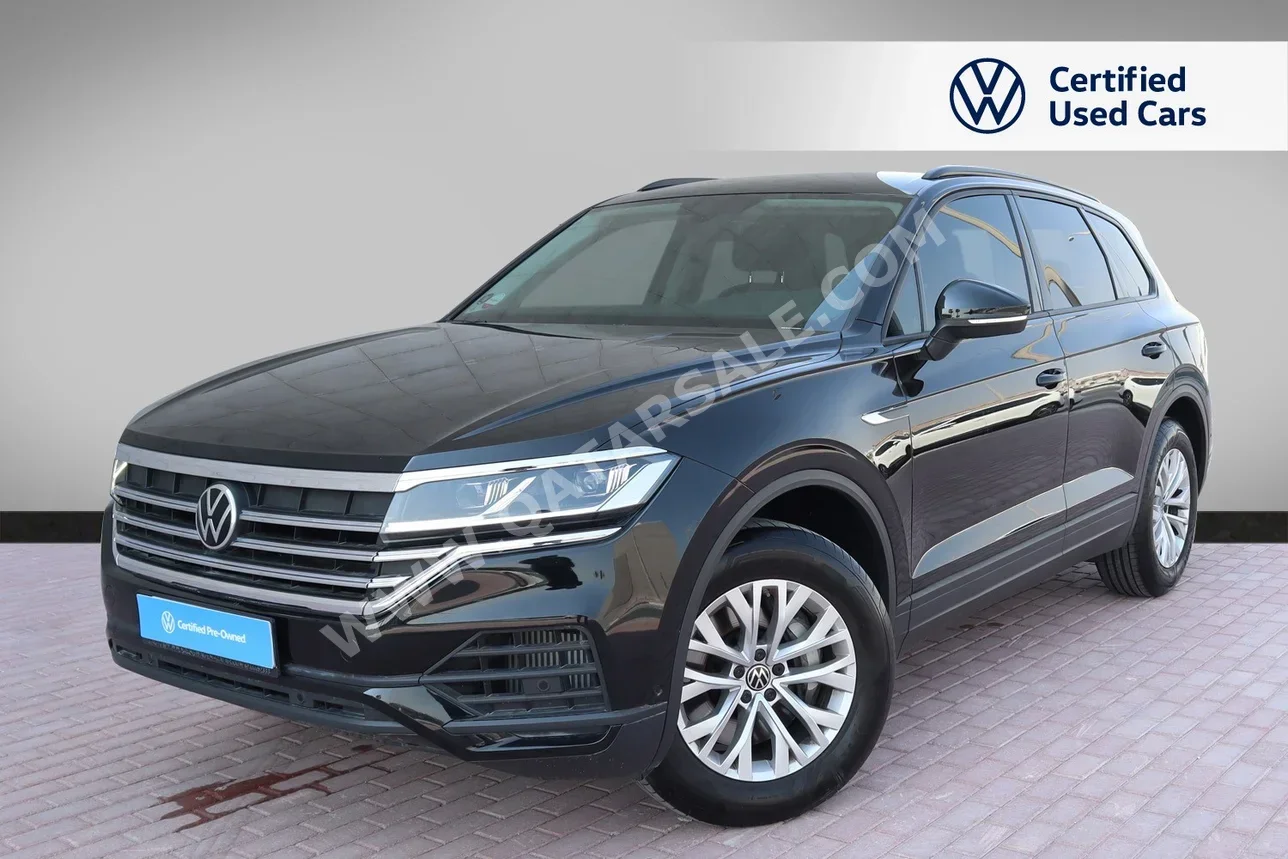 Volkswagen  Touareg  2023  Automatic  9,136 Km  6 Cylinder  All Wheel Drive (AWD)  SUV  Black  With Warranty