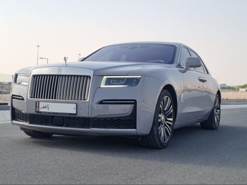 Rolls-Royce  Ghost  2022  Automatic  14,700 Km  12 Cylinder  All Wheel Drive (AWD)  Sedan  Gray  With Warranty