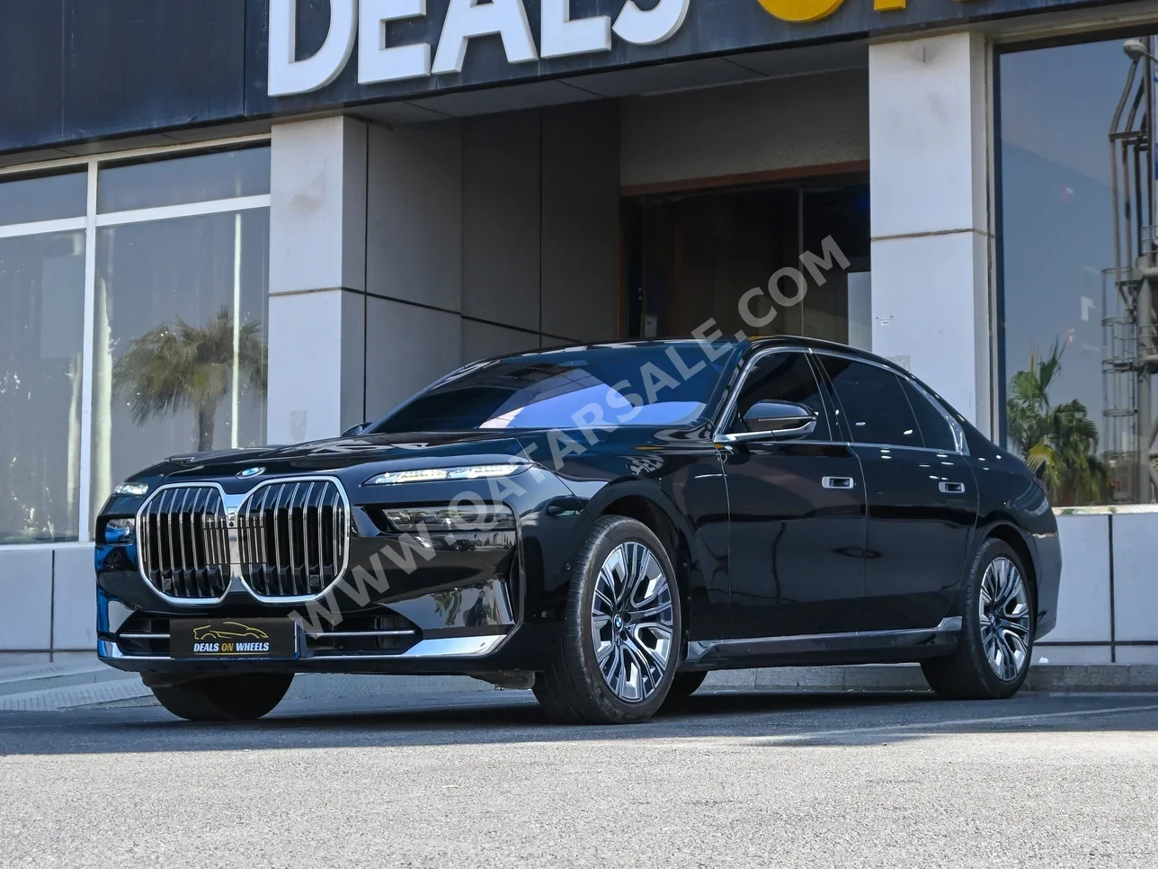 BMW  7-Series  740 i  2023  Automatic  61,000 Km  6 Cylinder  Rear Wheel Drive (RWD)  Sedan  Black  With Warranty