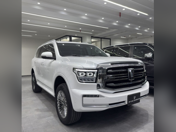 GWM  Tank  500  2025  Automatic  20,000 Km  6 Cylinder  Four Wheel Drive (4WD)  SUV  White  With Warranty