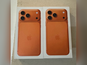 Mobile Phones Apple  - Iphone 17  - Pro Max  - Orange  - 256 GB  - Under Warranty