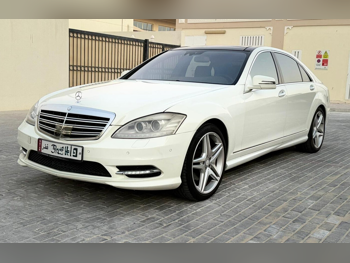 Mercedes-Benz  S-Class  500  2009  Automatic  107,000 Km  8 Cylinder  Rear Wheel Drive (RWD)  Sedan  White