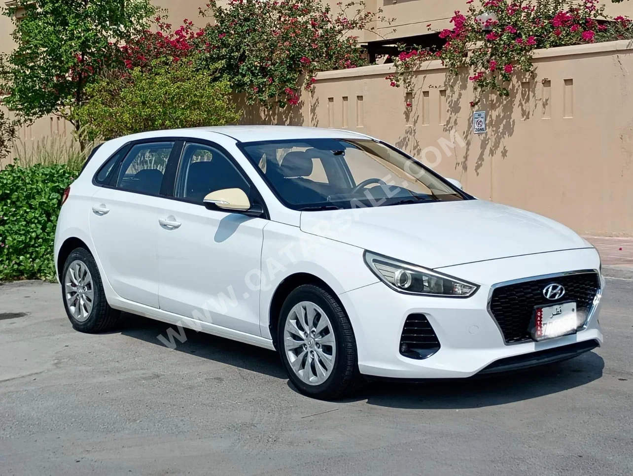 Hyundai  I  30  2018  Automatic  50,000 Km  4 Cylinder  Front Wheel Drive (FWD)  Hatchback  White