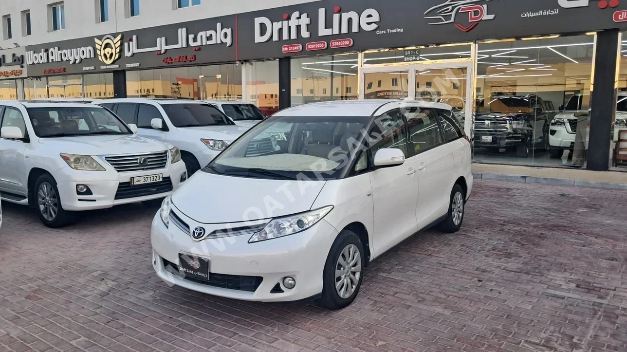 Toyota  Previa  2014  Automatic  180,000 Km  4 Cylinder  Front Wheel Drive (FWD)  Van / Bus  White