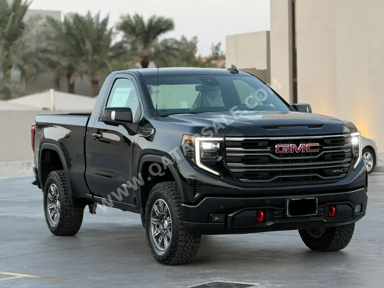 GMC  Sierra  AT4  2025  Automatic  0 Km  8 Cylinder  Four Wheel Drive (4WD)  Pick Up  Black  With Warranty