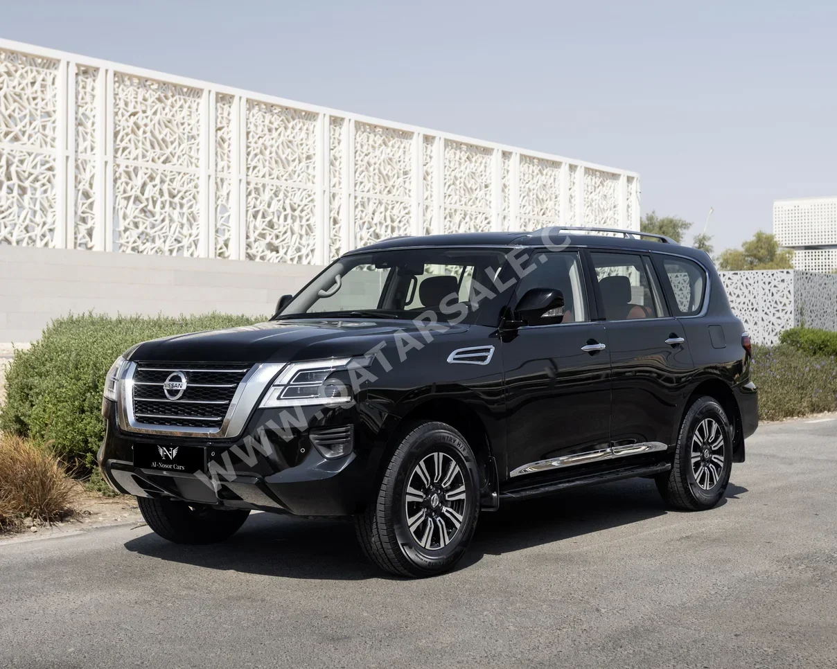 Nissan  Patrol  Titanium  2020  Automatic  203,000 Km  6 Cylinder  Four Wheel Drive (4WD)  SUV  Black