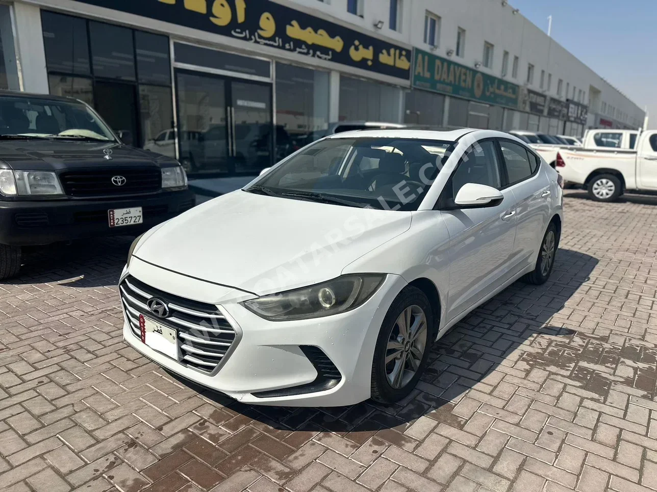 Hyundai  Elantra  2017  Automatic  168,000 Km  4 Cylinder  Front Wheel Drive (FWD)  Sedan  White