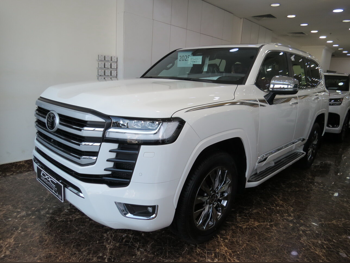 Toyota  Land Cruiser  VXR Twin Turbo  2025  Automatic  0 Km  6 Cylinder  Four Wheel Drive (4WD)  SUV  White  With Warranty