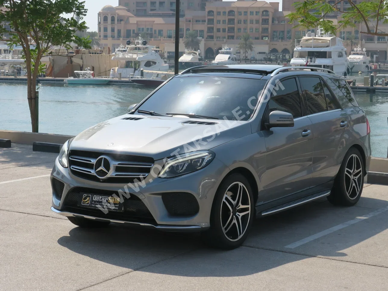 Mercedes-Benz  GLE  500  2016  Automatic  83,000 Km  8 Cylinder  Four Wheel Drive (4WD)  SUV  Gray