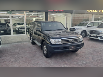 Toyota  Land Cruiser  GX  2004  Automatic  430,000 Km  6 Cylinder  Four Wheel Drive (4WD)  SUV  Black