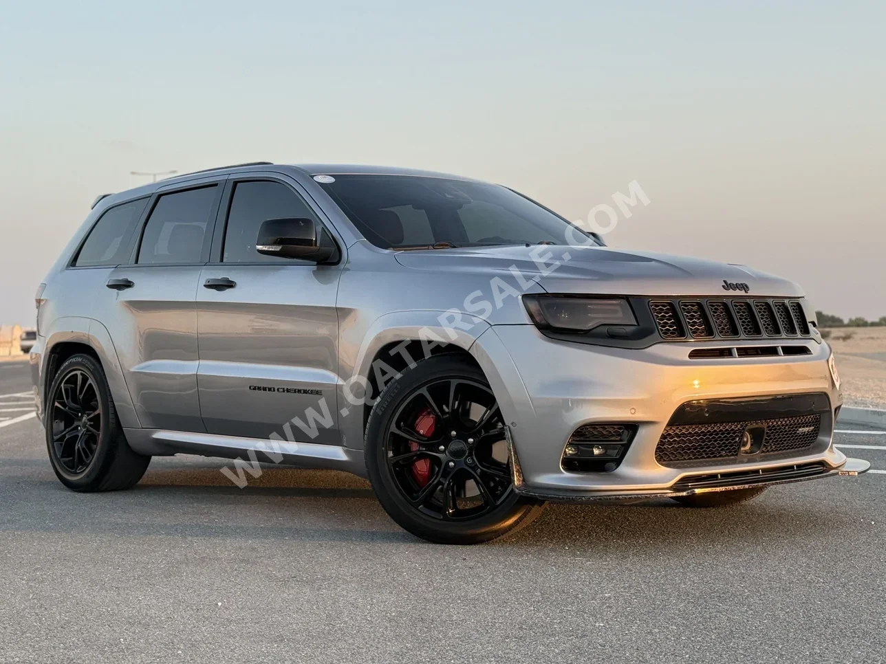 Jeep  Grand Cherokee  SRT  2015  Automatic  151,000 Km  8 Cylinder  Four Wheel Drive (4WD)  SUV  Silver