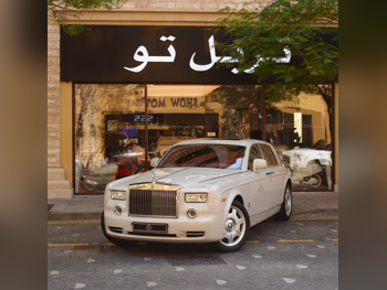 رولز - رويس  فانتوم  2010  اوتوماتيك  21,160 كم  12 سلندر  دفع كلي مستمر  سيدان  أبيض