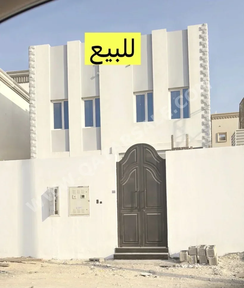 سكن عائلي  - غير مفروشة  - الدوحة  - نعيجة  - 7 غرف نوم