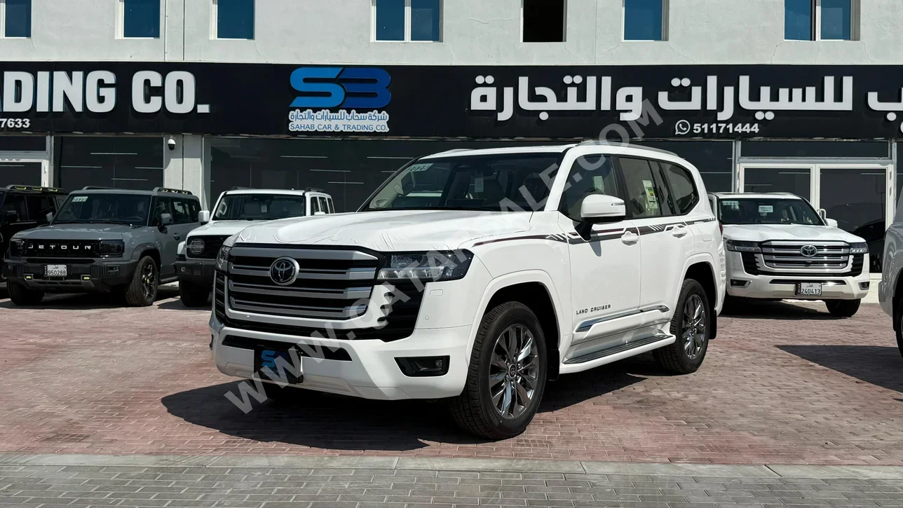 تويوتا  لاند كروزر  جي اكس ار توين توربو  2025  اوتوماتيك  0 كم  6 سلندر  دفع رباعي  اس يو في  أبيض  تحت الضمان