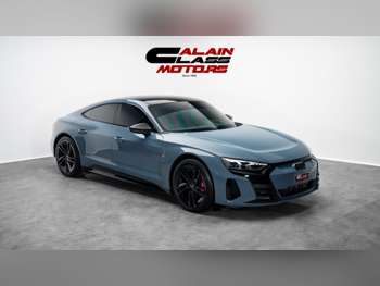 Audi  E-Tron  RS  2024  Automatic  5,591 Km  0 Cylinder  All Wheel Drive (AWD)  Sedan  Dark Blue