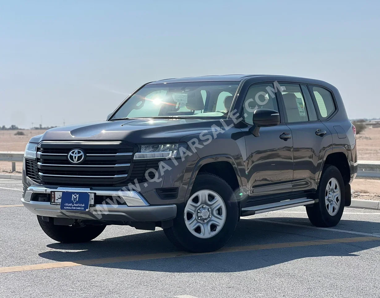 Toyota  Land Cruiser  GX  2024  Automatic  13,000 Km  6 Cylinder  Four Wheel Drive (4WD)  SUV  Gray  With Warranty