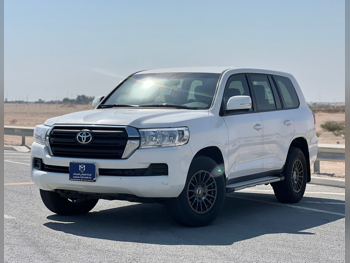 Toyota  Land Cruiser  G  2019  Automatic  166,000 Km  6 Cylinder  Four Wheel Drive (4WD)  SUV  White