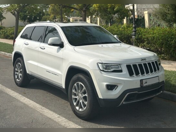 Jeep  Grand Cherokee  Limited  2015  Automatic  81,000 Km  6 Cylinder  Four Wheel Drive (4WD)  SUV  White