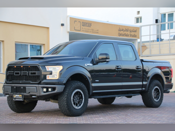 Ford  F  150  2015  Automatic  136,000 Km  6 Cylinder  Four Wheel Drive (4WD)  Pick Up  Black
