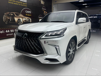 Lexus  LX  570 S  2020  Automatic  14,500 Km  8 Cylinder  Four Wheel Drive (4WD)  SUV  White  With Warranty