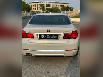BMW  7-Series  730 Li  2015  Automatic  25,000 Km  6 Cylinder  Rear Wheel Drive (RWD)  Sedan  White