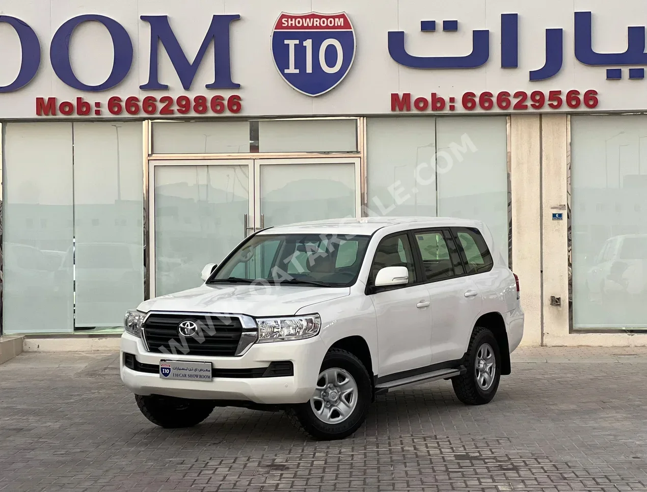 Toyota  Land Cruiser  G  2021  Automatic  113,000 Km  6 Cylinder  Four Wheel Drive (4WD)  SUV  White