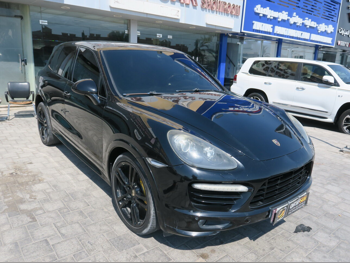 Porsche  Cayenne  Turbo S  2014  Automatic  185,000 Km  8 Cylinder  Four Wheel Drive (4WD)  SUV  Black