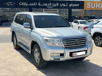 تويوتا  لاند كروزر  في اكس ار  2008  اوتوماتيك  238,000 كم  8 سلندر  دفع رباعي  اس يو في  فضي