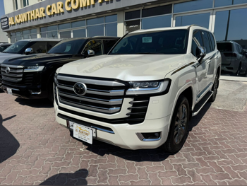 Toyota  Land Cruiser  VXR Twin Turbo  2024  Automatic  16,000 Km  6 Cylinder  Four Wheel Drive (4WD)  SUV  Pearl  With Warranty