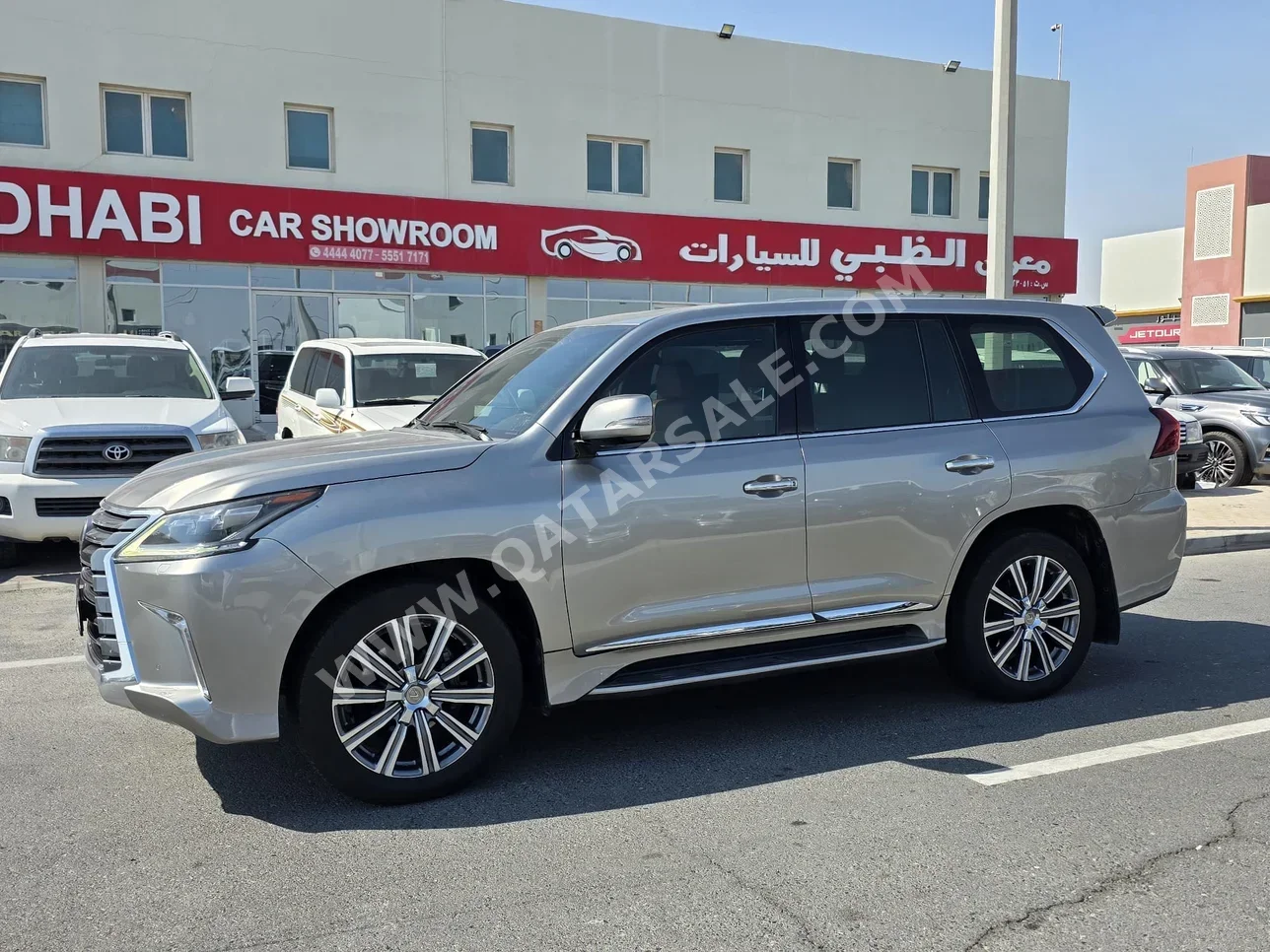 Lexus  LX  570  2016  Automatic  213,000 Km  8 Cylinder  Four Wheel Drive (4WD)  SUV  Sonic Titanium