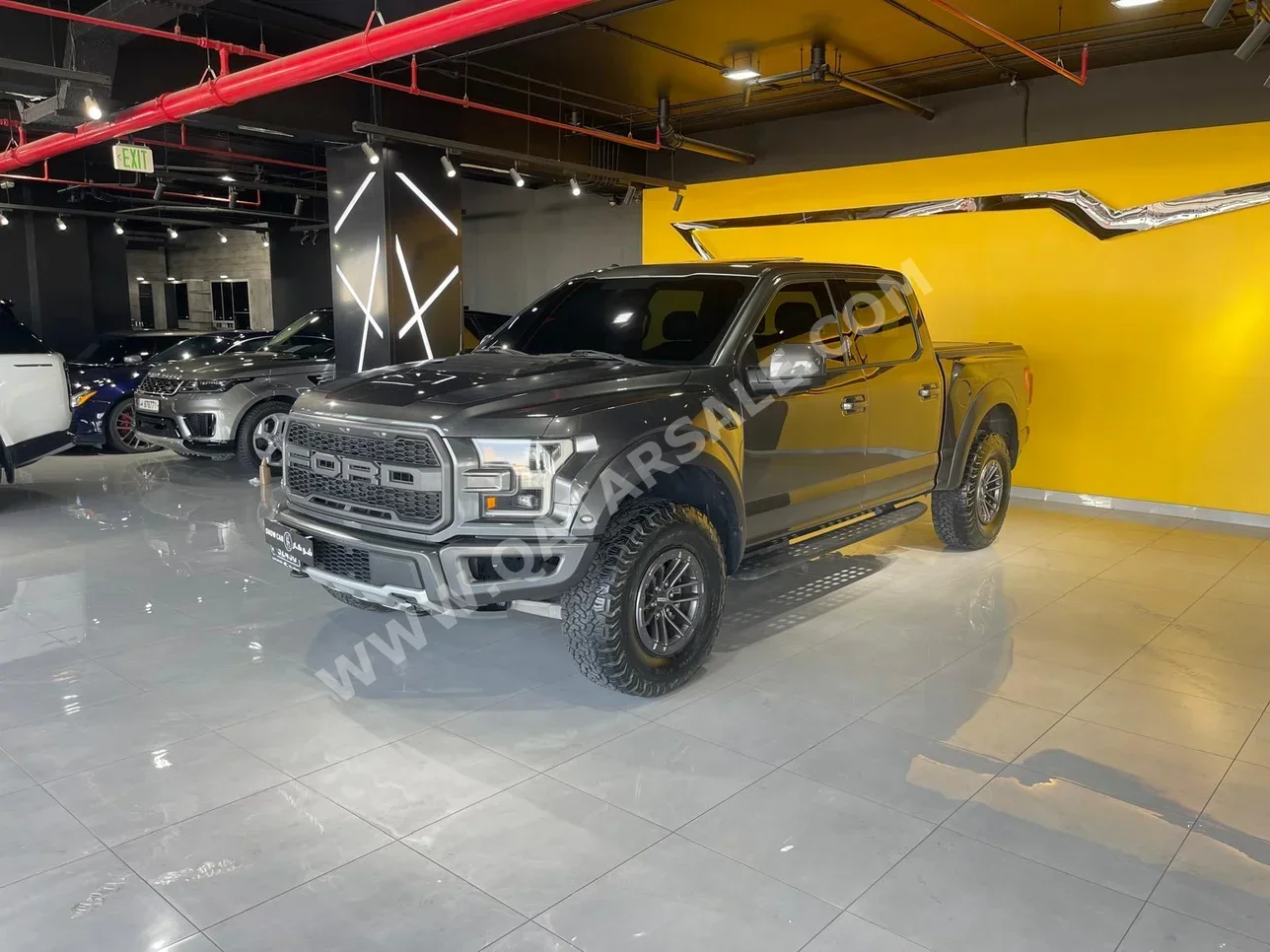 Ford  Raptor  2018  Automatic  116,000 Km  6 Cylinder  Four Wheel Drive (4WD)  Pick Up  Gray