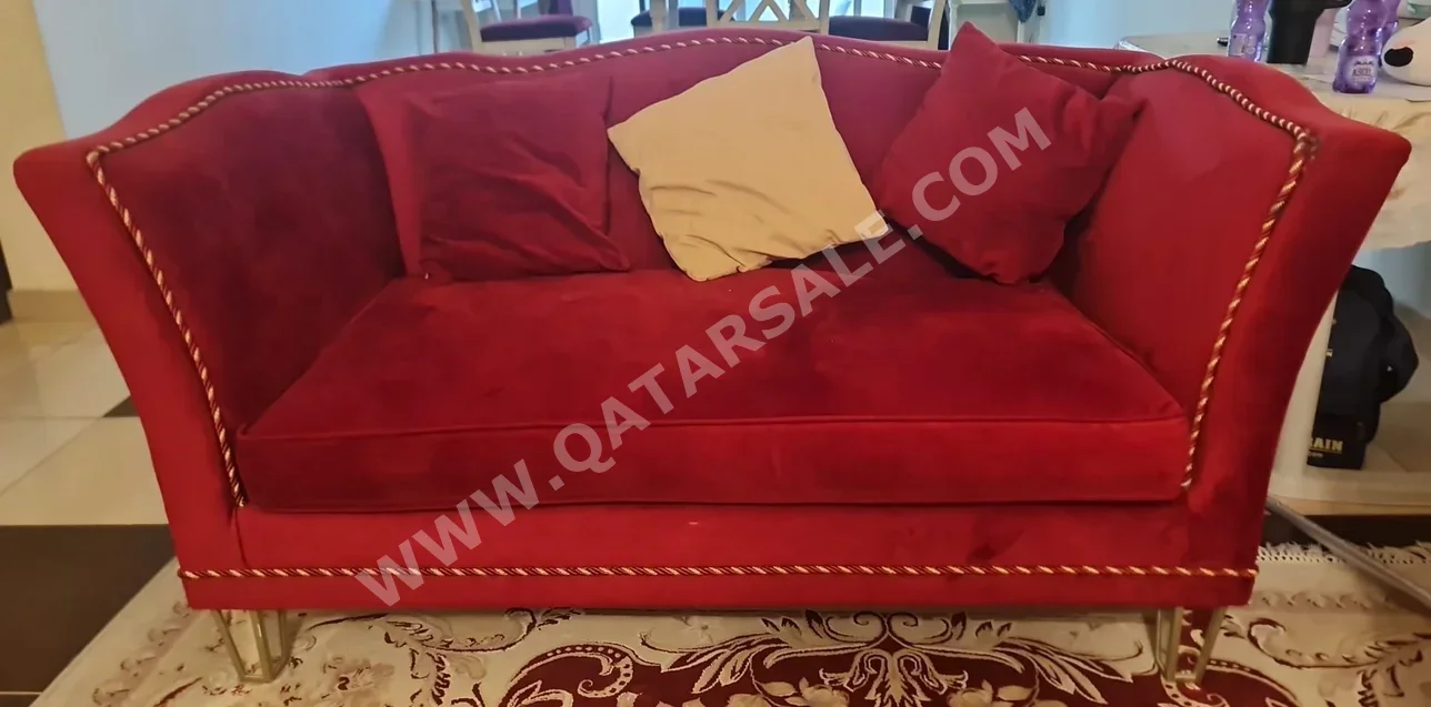 الأرائك والكنب والكراسي هوم سينتر  طقم كنب  - أحمر
