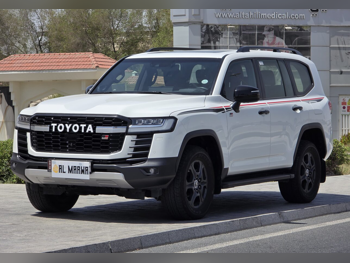 Toyota  Land Cruiser  GR Sport Twin Turbo  2023  Automatic  48,000 Km  6 Cylinder  Four Wheel Drive (4WD)  SUV  White  With Warranty