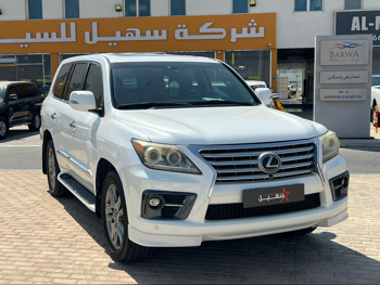 لكزس  ال اكس  570  2012  اوتوماتيك  238,000 كم  8 سلندر  دفع رباعي  اس يو في  أبيض