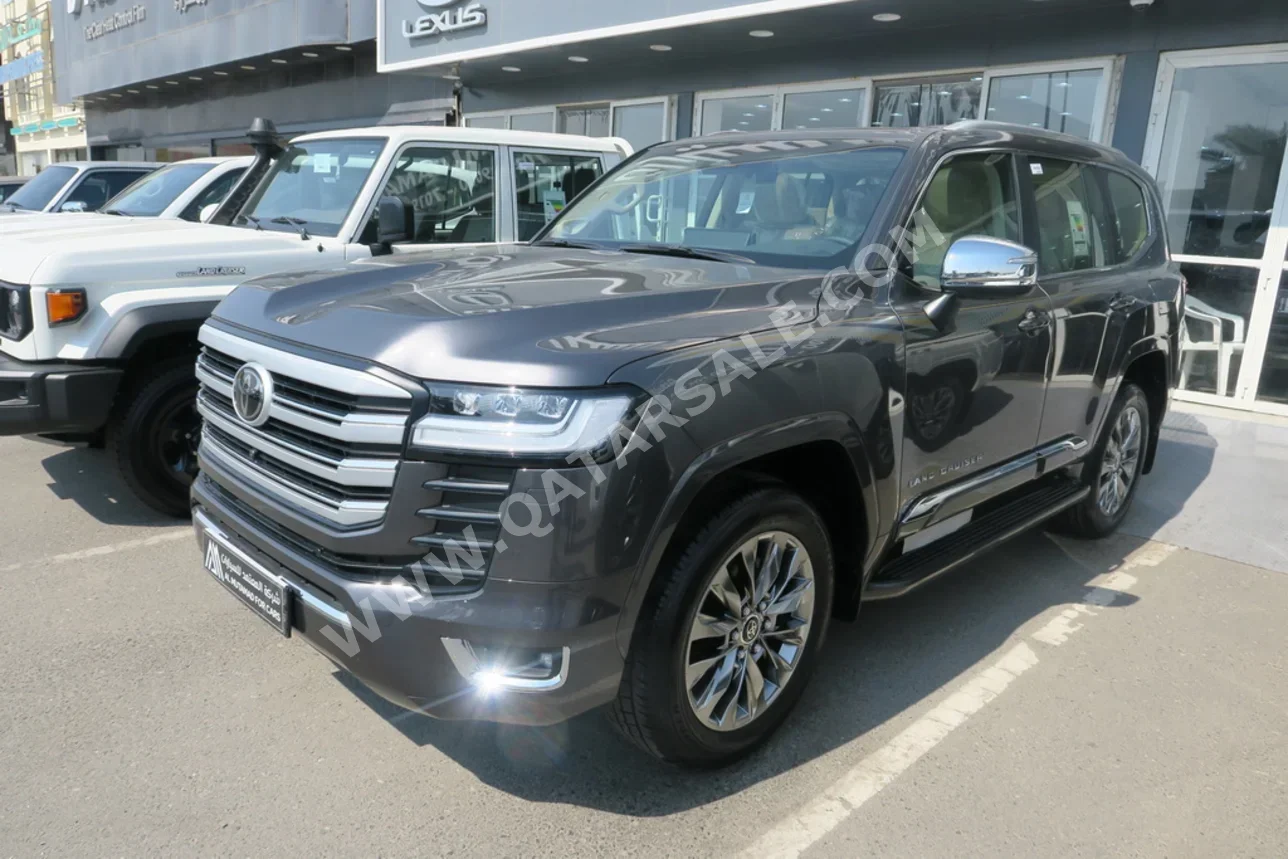 Toyota  Land Cruiser  VX  2025  Automatic  0 Km  6 Cylinder  Four Wheel Drive (4WD)  SUV  Gray  With Warranty