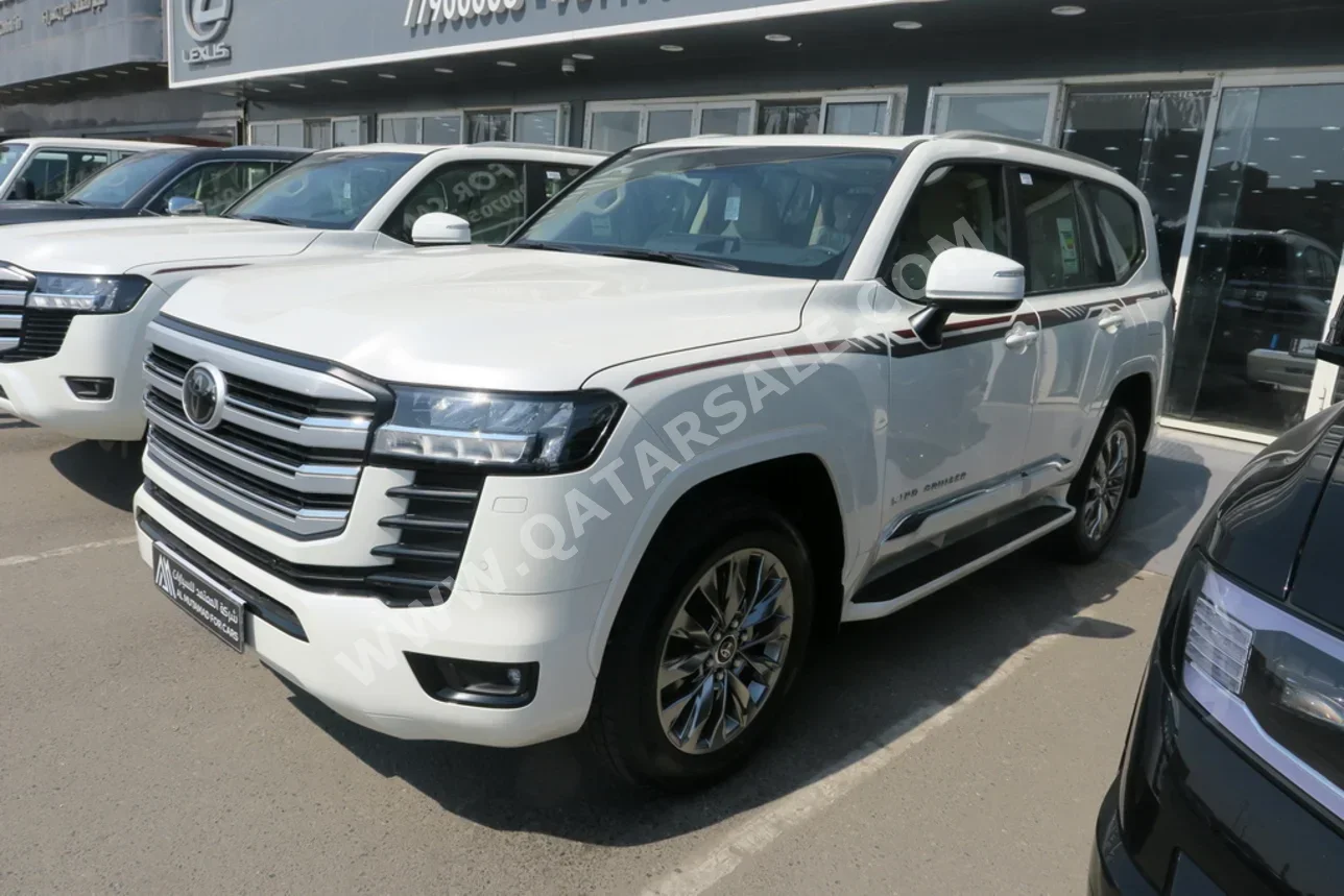 Toyota  Land Cruiser  GXR  2025  Automatic  0 Km  6 Cylinder  Four Wheel Drive (4WD)  SUV  White  With Warranty