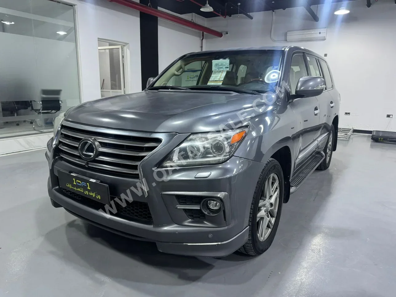 Lexus  LX  570 S  2012  Automatic  330,000 Km  8 Cylinder  Four Wheel Drive (4WD)  SUV  Gray