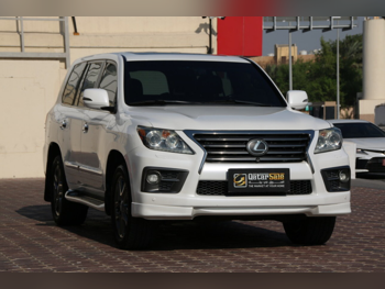 Lexus LX 570 S 2015 Automatic 149,000 Km 8 Cylinder Four Wheel Drive (4WD) SUV White