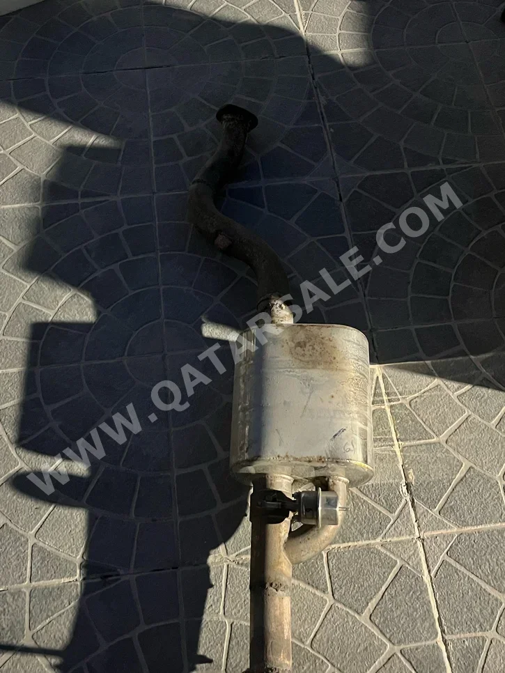 قطع غيار واكسسوارات