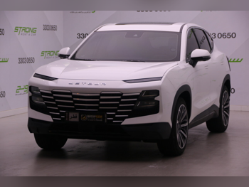 Jetour  Dashing  Flag Ship  2024  Automatic  43,000 Km  4 Cylinder  Four Wheel Drive (4WD)  SUV  White  With Warranty