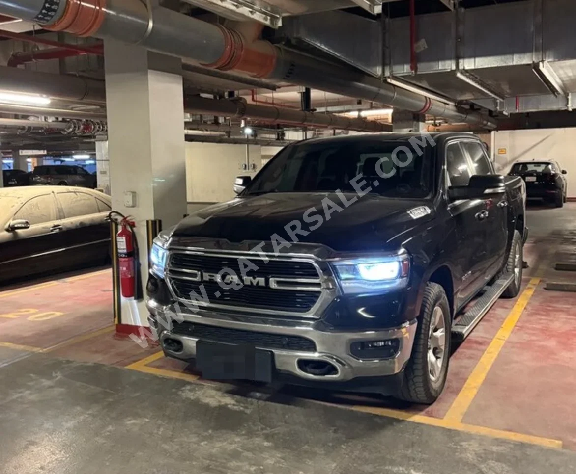 Dodge  Ram  Big Horn  2019  Automatic  66,000 Km  8 Cylinder  Four Wheel Drive (4WD)  Pick Up  Black