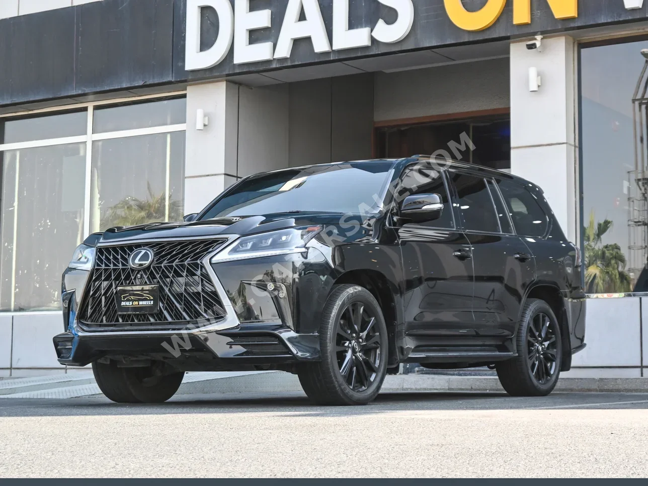 Lexus  LX  570 S Black Edition  2020  Automatic  85,000 Km  8 Cylinder  Four Wheel Drive (4WD)  SUV  Black